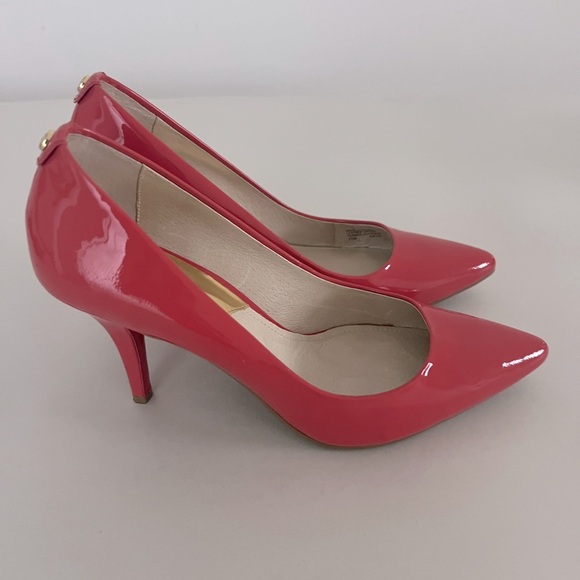 MICHAEL Michael Kors MK- Flex Coral Reef Red Patent Leather Mid Heel Pumps 6.5 - Picture 5 of 10